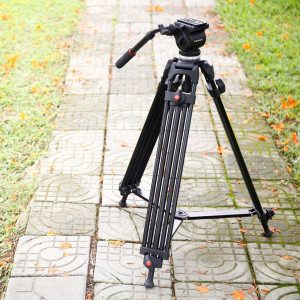 A comprehensive look at The Ji Yang 0508 Filming Tripod